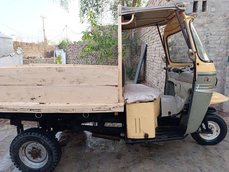 200cc loder riksha 0