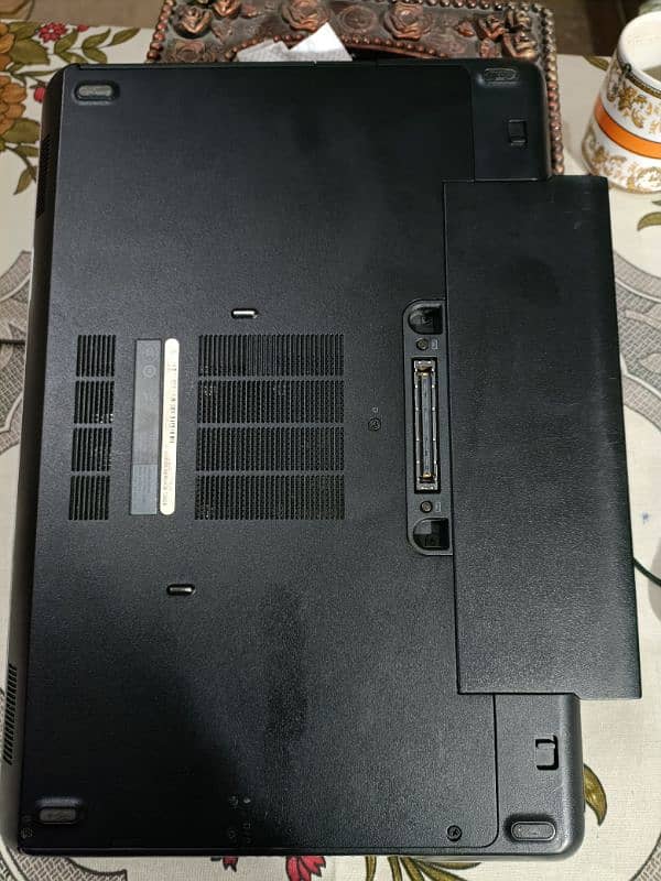 Dell Core i7 4th Generation With Two Graphics Card 3
