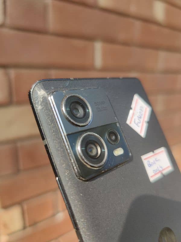 Moto edge 30 fusion. . . 8/128gb. . . snapdragon 888. . . water pack device 3
