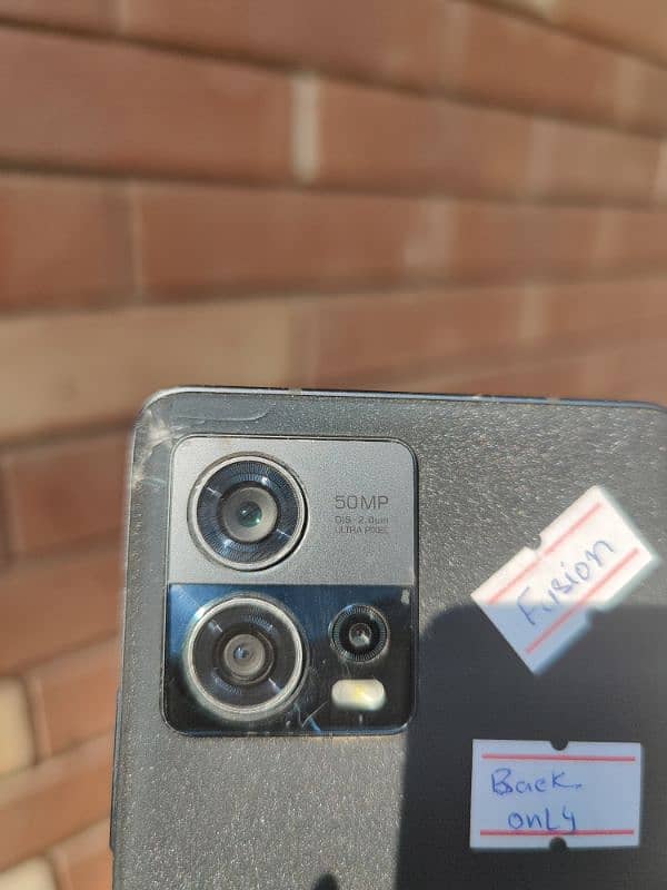 Moto edge 30 fusion. . . 8/128gb. . . snapdragon 888. . . water pack device 4