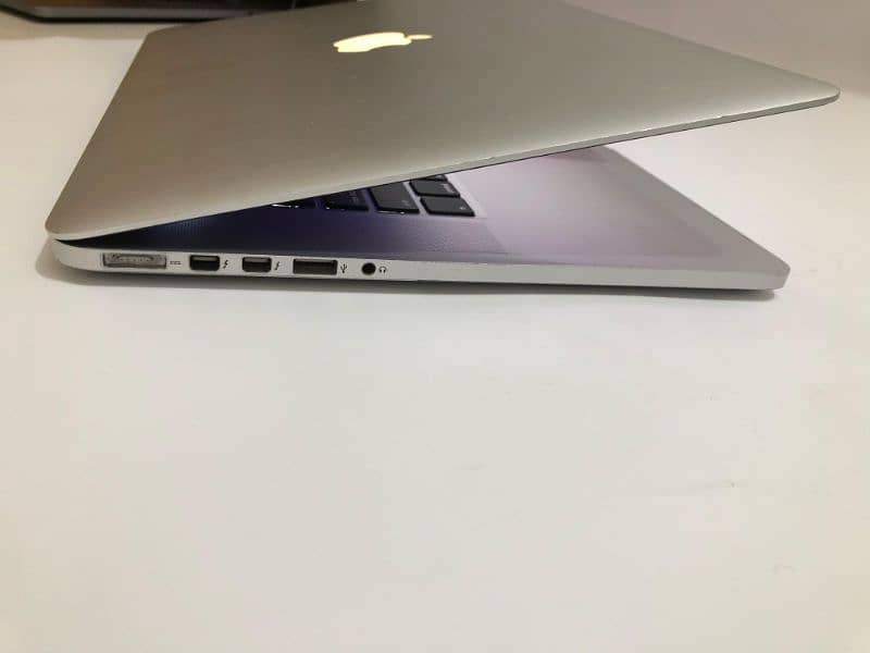MACBOOK PRO 2015| COREI7| 16/512| ISLAMABAD 3