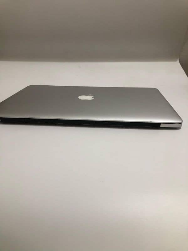 MACBOOK PRO 2015| COREI7| 16/512| ISLAMABAD 6