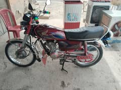 Bike Bilkul new ha har lehaz sy Pura ha