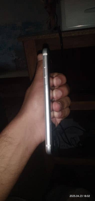 I Phone SE 2020 0