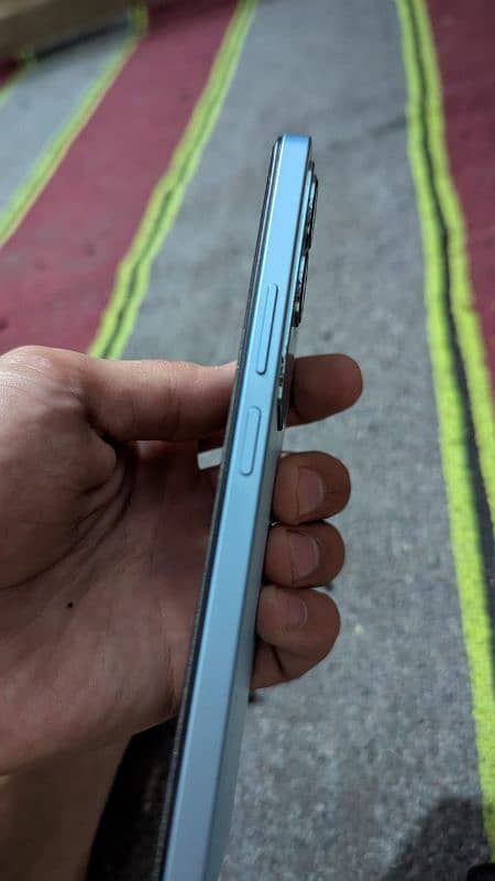 Vivo y19s 6Rom 128 1