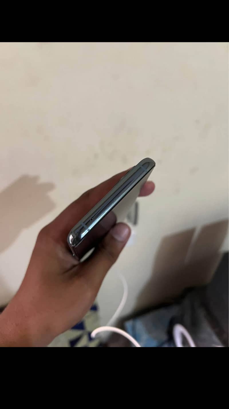 One plus 9 pro 12/256 4