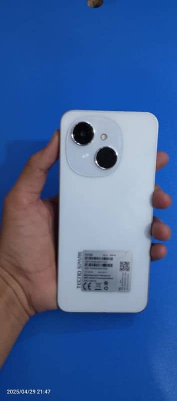 techno spark go 1 (4+4|64) 0