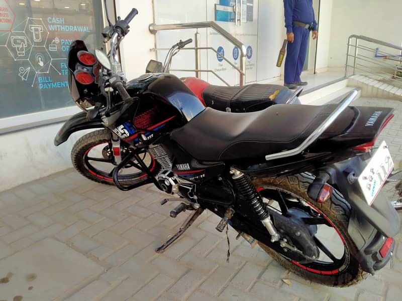 Yamaha YBR 125G 2018 4