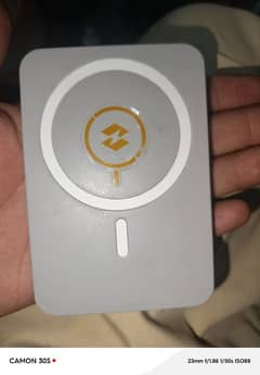 infinix note 40 wireless charger