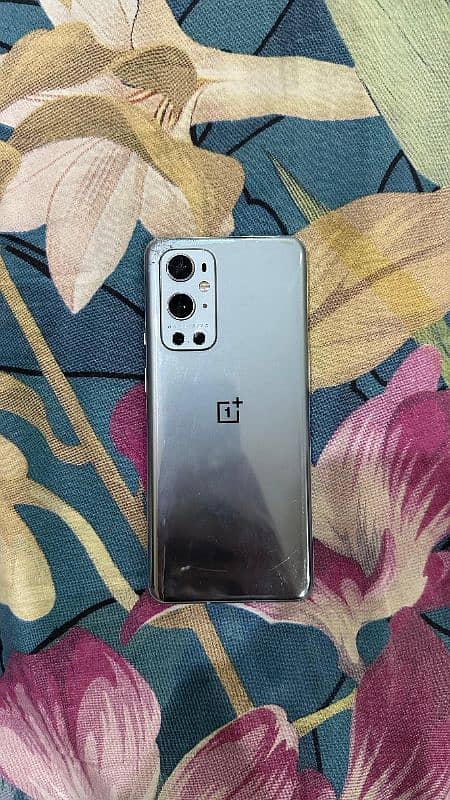 one plus 9 pro 5G 12/265 1