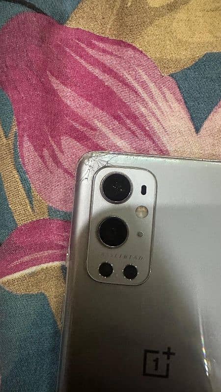 one plus 9 pro 5G 12/265 4