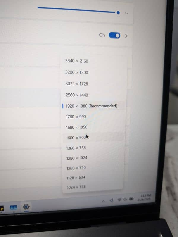 Dell Vostro 5515 (i7 11th gen) AMD Ryzen 5 16gb ram 512gb ssd 6