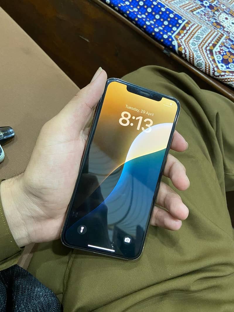 iPhone xs max 3