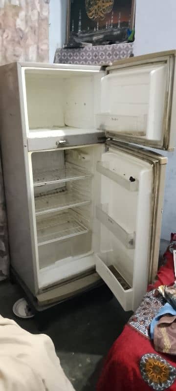 Original Super Gold Refrigerator 0