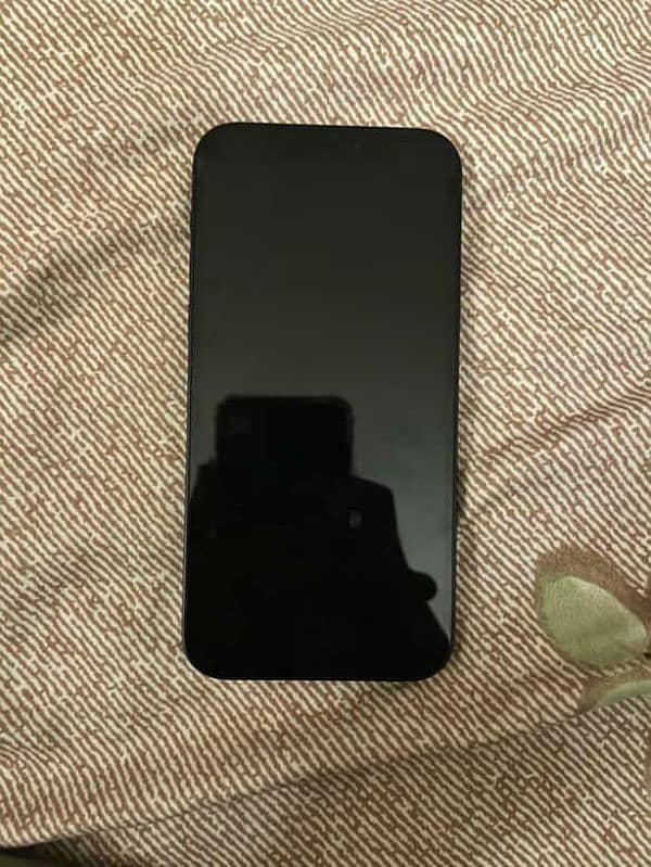Iphone 12 almost new (kit) 4
