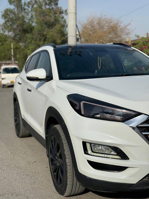 Hyundai Tucson AWD 2023 4
