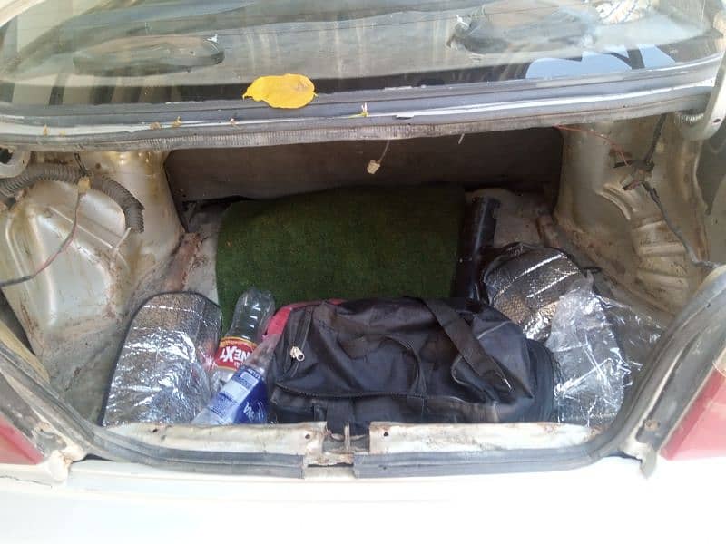 Suzuki Baleno 2003 4