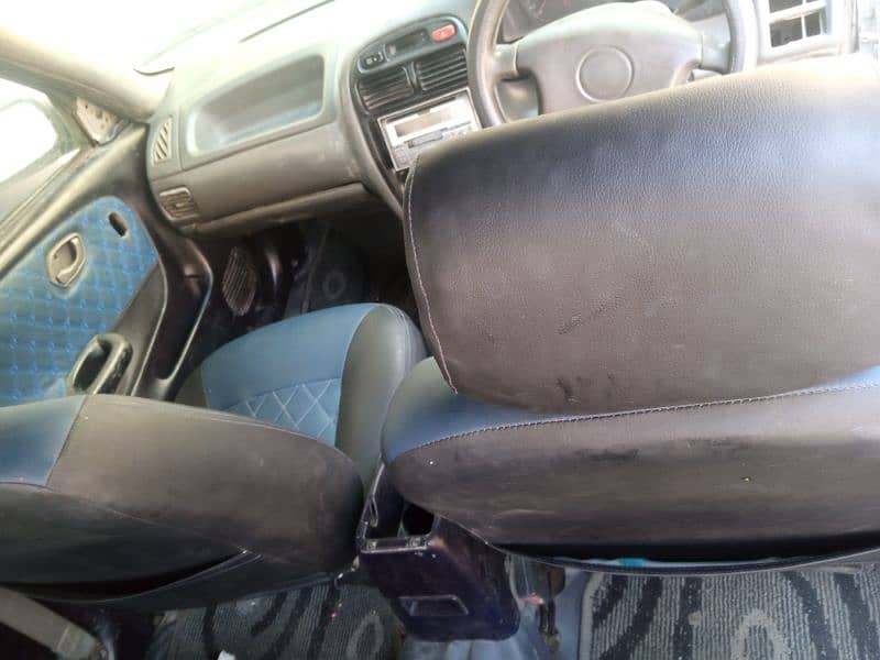 Suzuki Baleno 2003 5