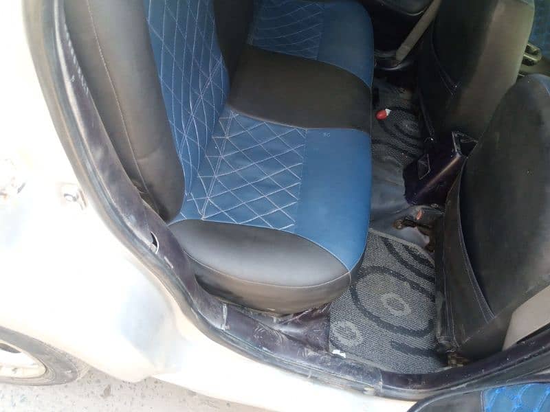 Suzuki Baleno 2003 11