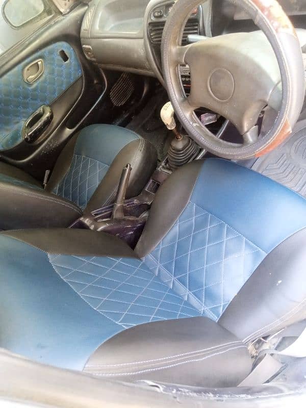 Suzuki Baleno 2003 12