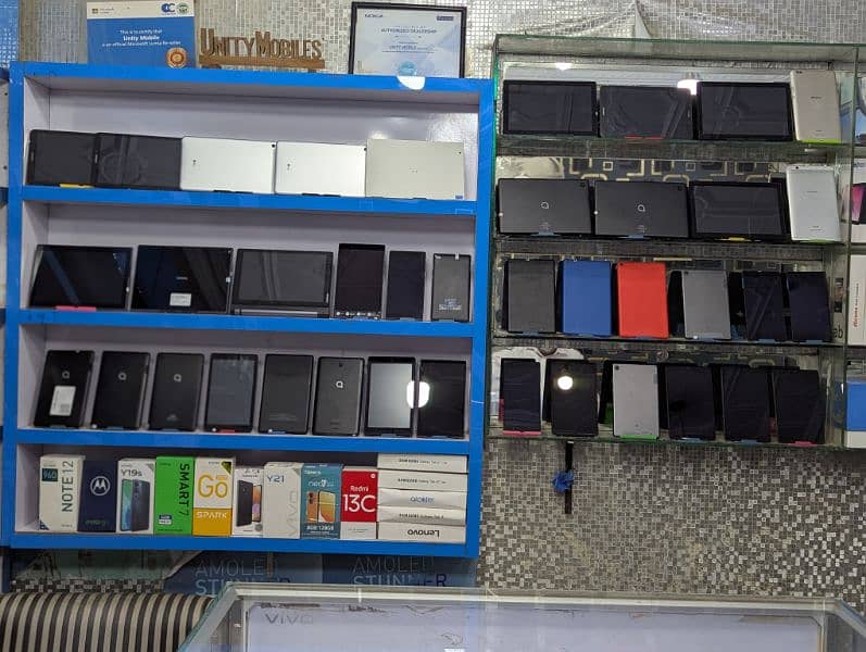 tablets/tab/tabs/gaming tab/kids tab/Samsung tab/ipad 10