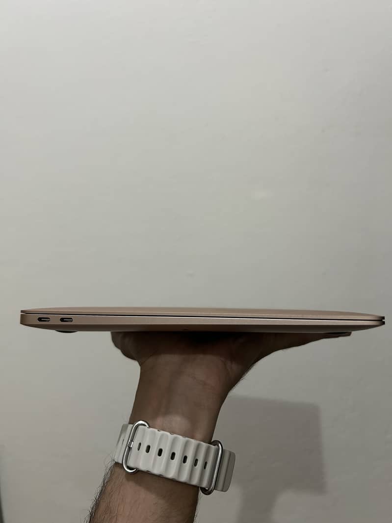 Macbook Air 2020 Gold 2