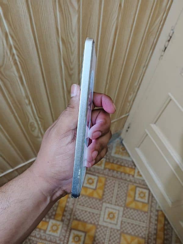 infinix note 40 full box 3