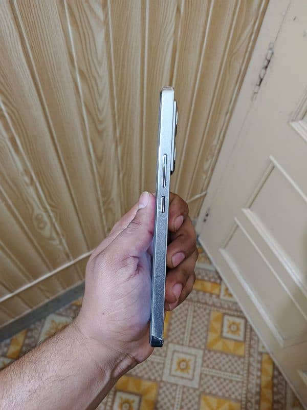 infinix note 40 full box 5