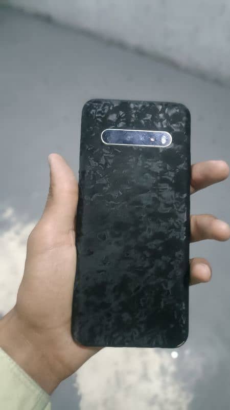 Lgv60 thinq 5G 1