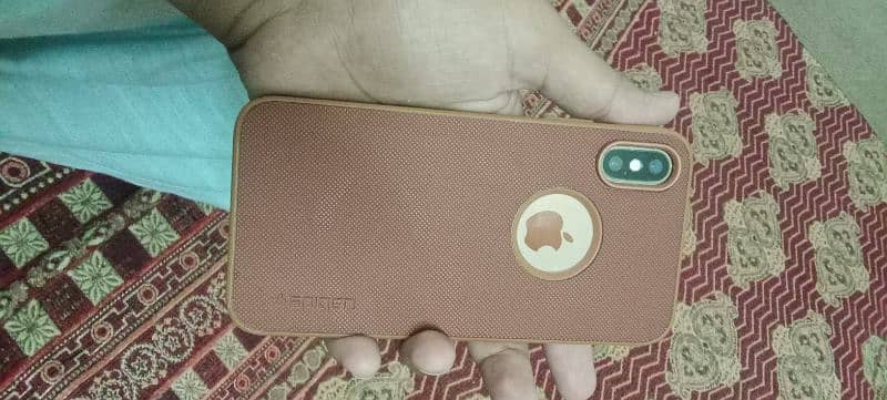 iPhone XS 6