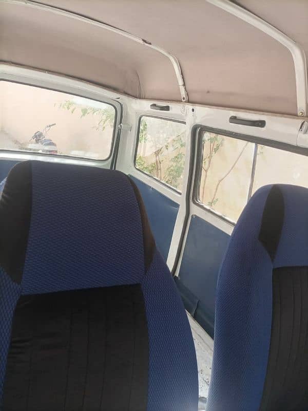 Suzuki bolan 2006 model lush condition 2