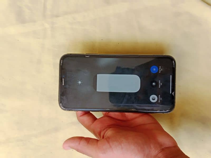 I'm selling my iphone 11 non pta jv 6