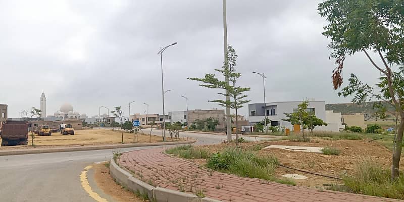 Allotment In Hand 250sq yd plot in Precicnt-8 FOR SALE. Most developing precicnt of BTK near Bahria Heights and Grand Mosque 6