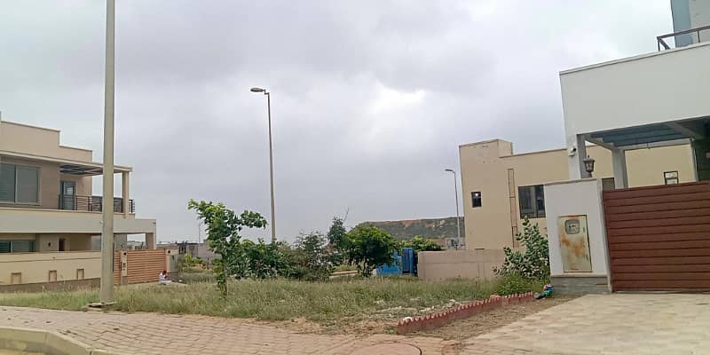 Allotment In Hand 250sq yd plot in Precicnt-8 FOR SALE. Most developing precicnt of BTK near Bahria Heights and Grand Mosque 9