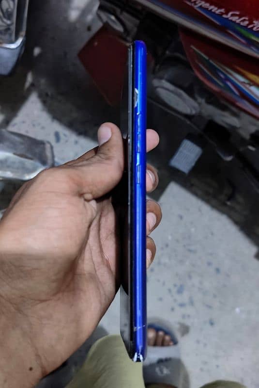 Tecno Spark 6 4/64 pta approved 2