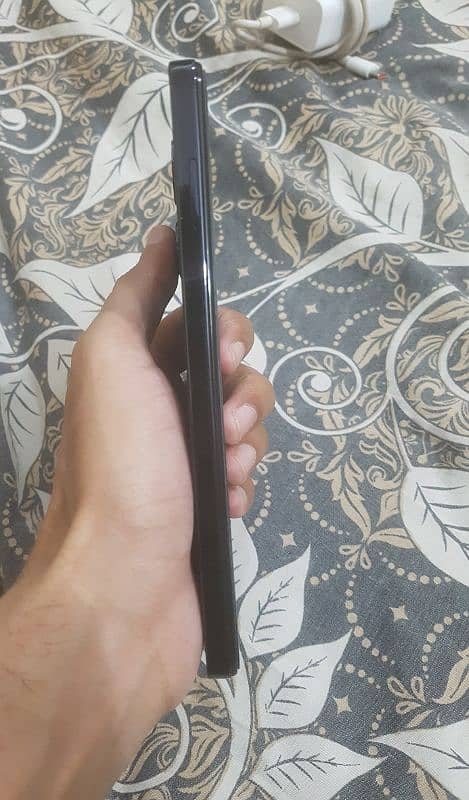 Selling Infinix Note 30 ( 16 GB RAM ) 256GB ROM 10/10 Condition 8