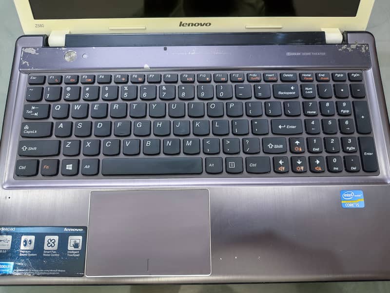 Lenovo Z580 256gb SSD 8gb RAM-i5 3th g 19