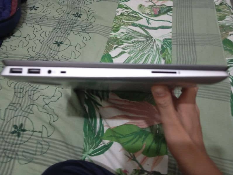gaming laptop hp pavilion 14 ce3501na i5 10gen Nvidia Mx1302gb 16gbram 5