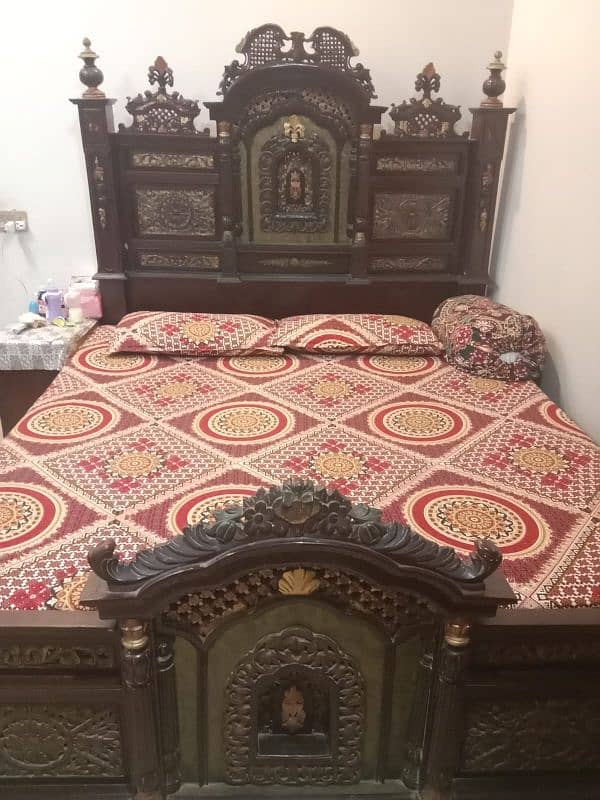 Bed set & Dressing table 1