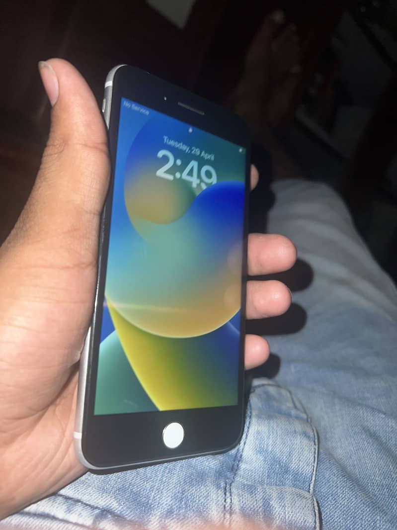 iPhone 8 Plus 256gb non pta 2