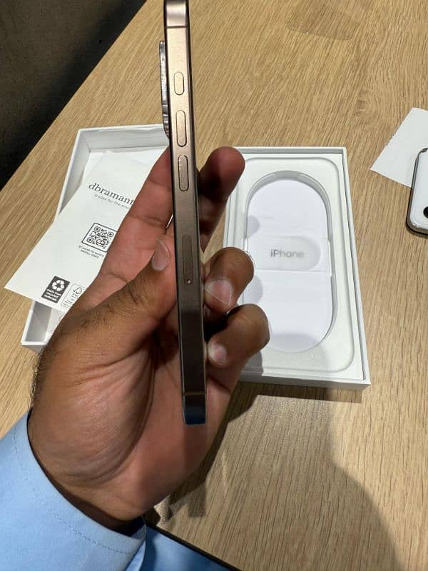 i phone 16 pro factory 100 health 1