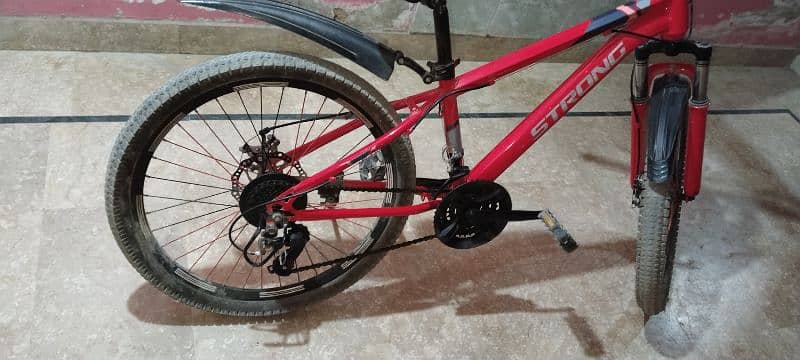sports cycle strong company 0