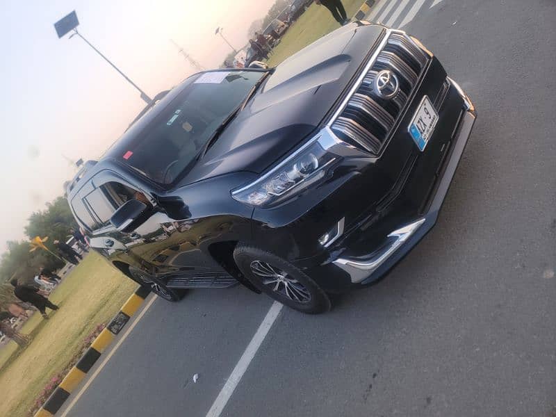 Toyota Land Cruiser 2016 3