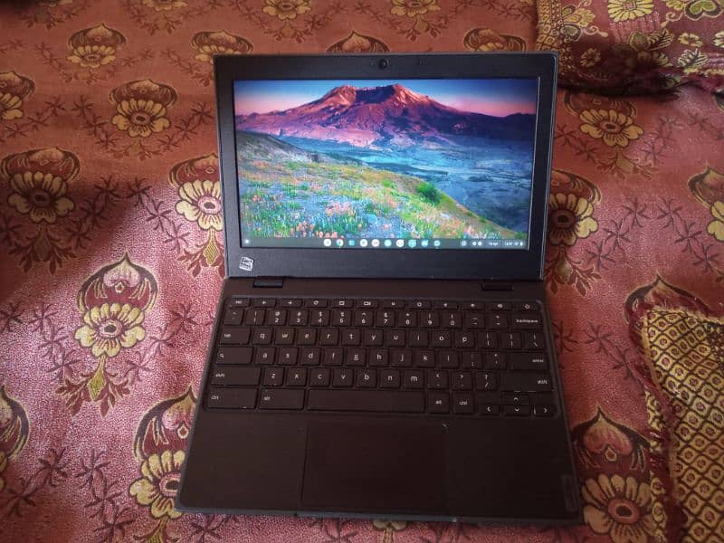 Lenovo 100e 4gb ram 16gb storage updated 4 to 4.5 hours battery backup 1