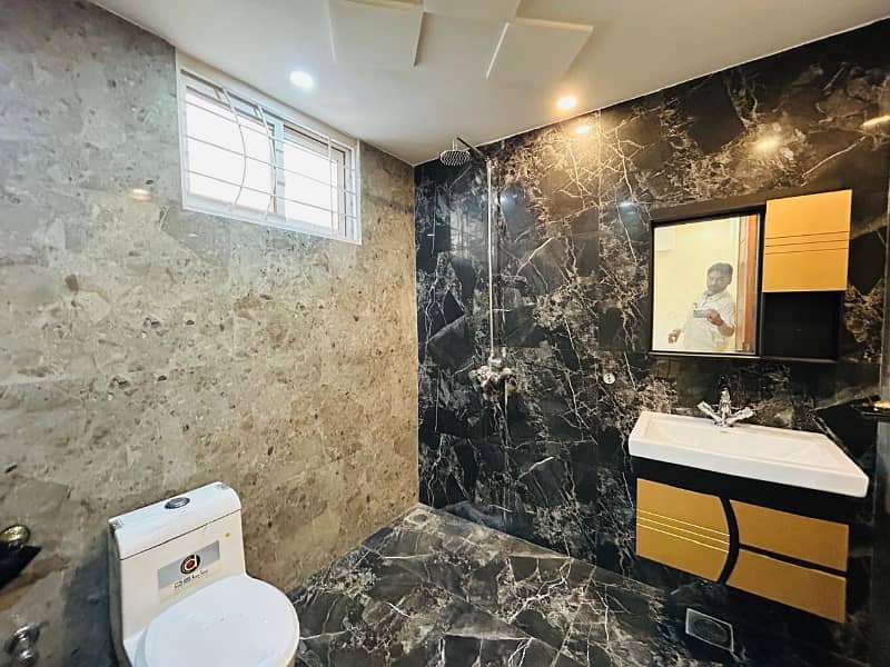 10Marla brand new House for rent 2