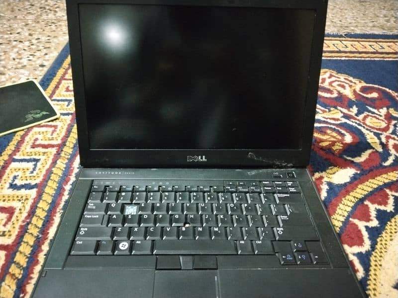 Laptop Dell latitude E6410 2