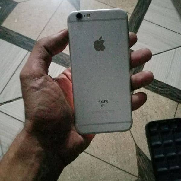 iphon6s 32gb non PTA 1