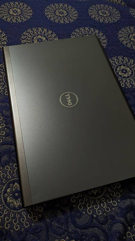 Dell Precision Workstation m4800 core i7 2GB DDR5 Graphic card 9