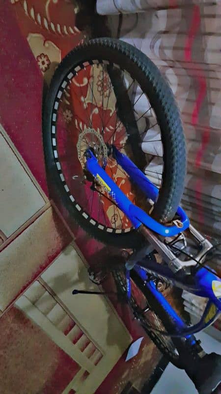 Brand new mountain bike cycle. . . 5