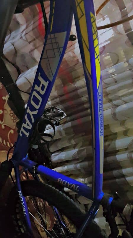Brand new mountain bike cycle. . . 6